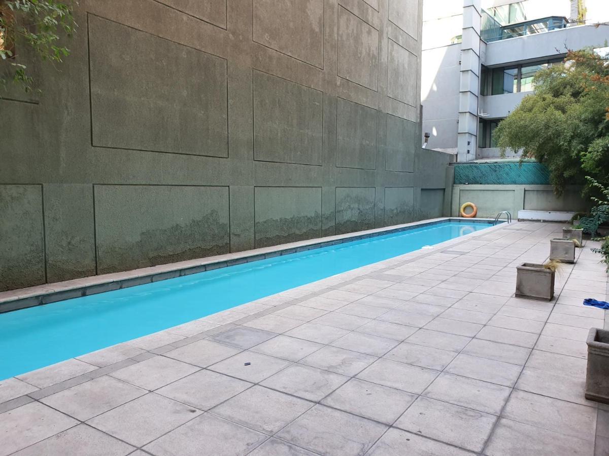 Costanera Center, Departamento Amplio 2 Ambientes. Apartamento *